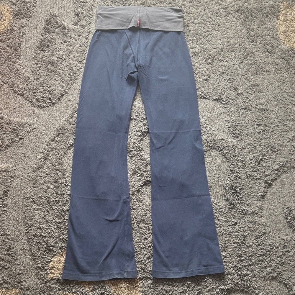 Vintage Hard Tail Navy and Gray Flared Yoga Pants
